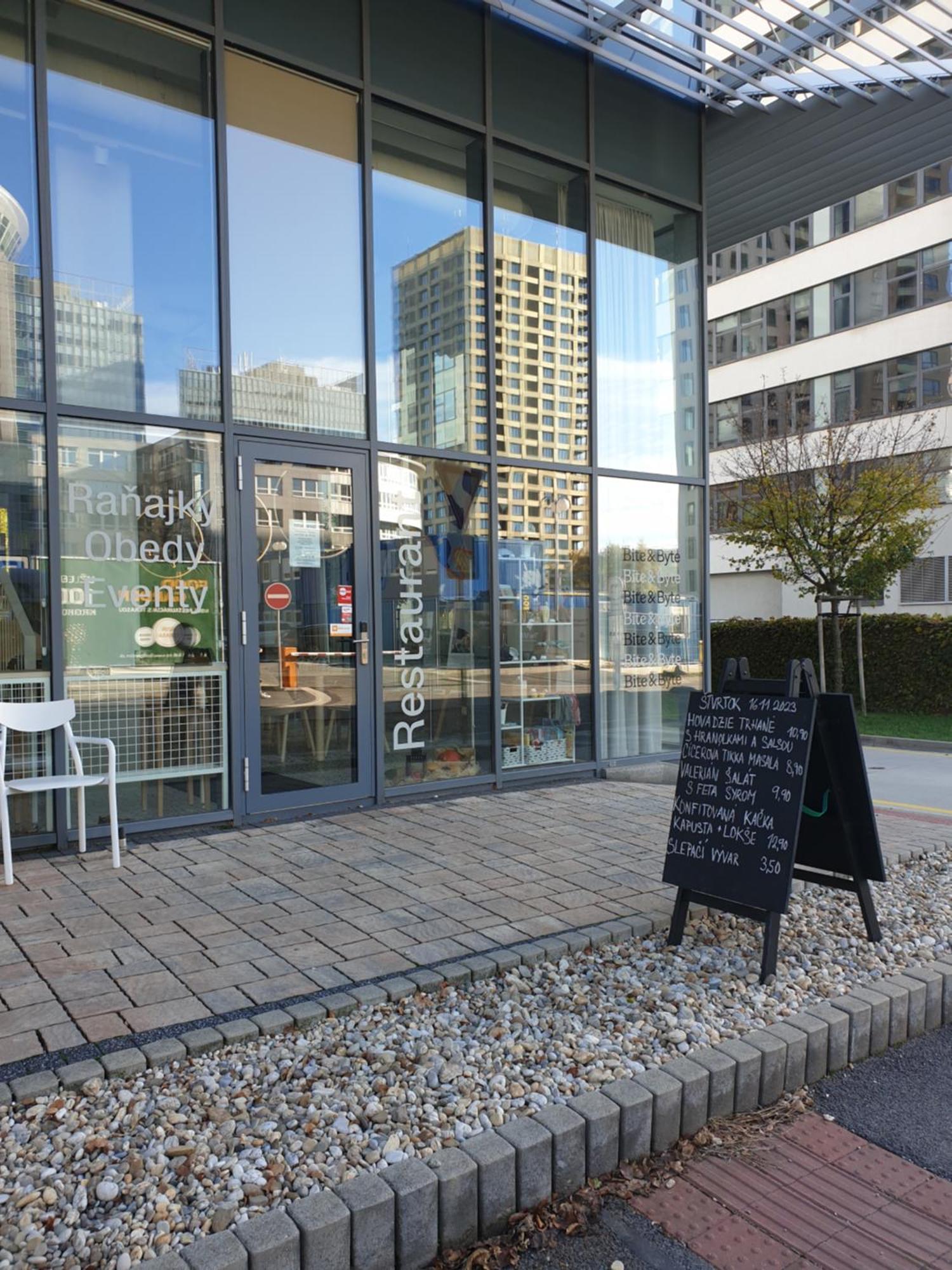 Apartament Moderny Byt V Sirsom Centre Bratysława Zewnętrze zdjęcie